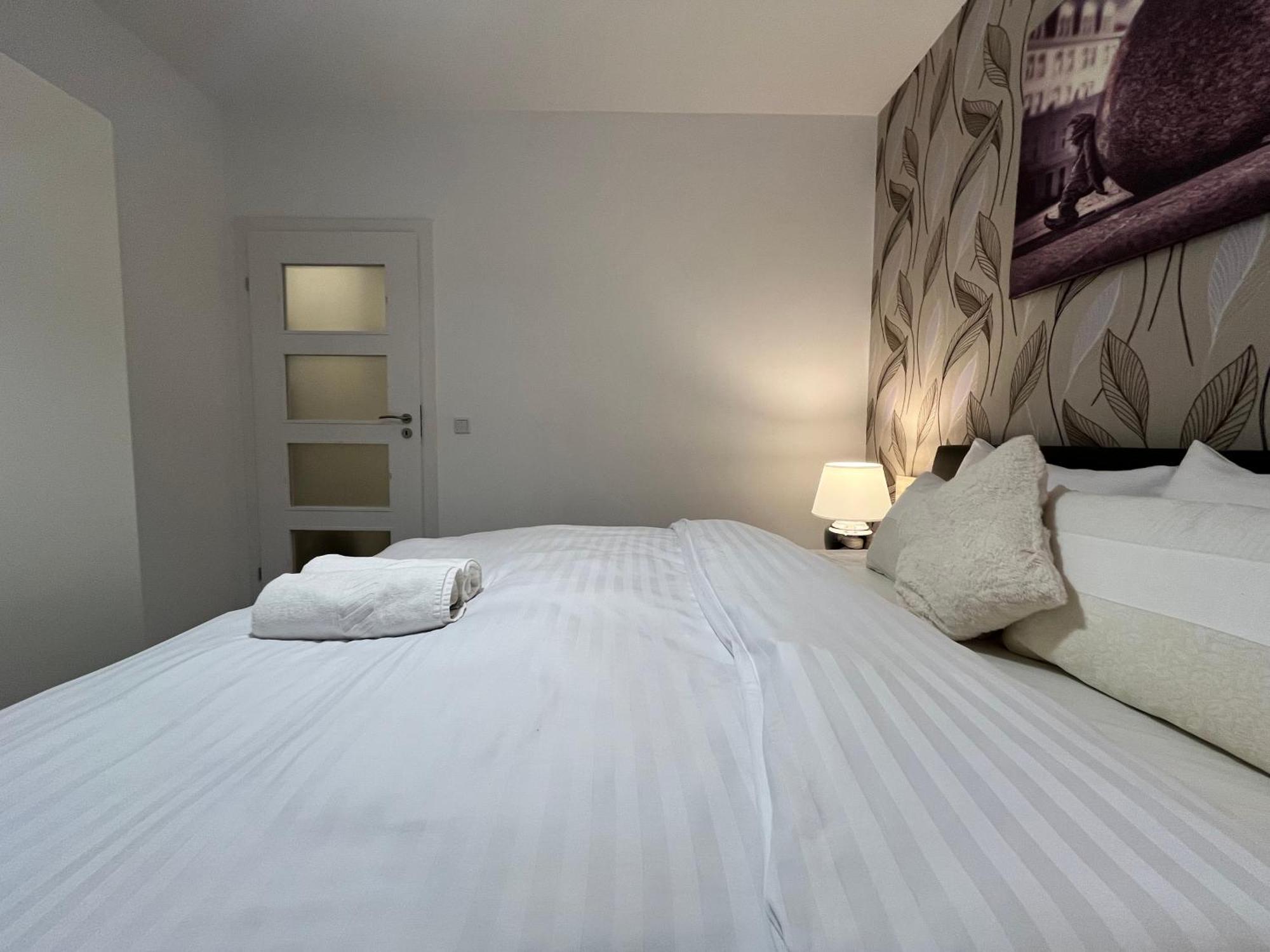 Family House By The River Odra -panoramic Terrace - 3room With 2 Separate Bedrooms And 2 Balconies By Wroapart-pl- Perfect For Family & Business