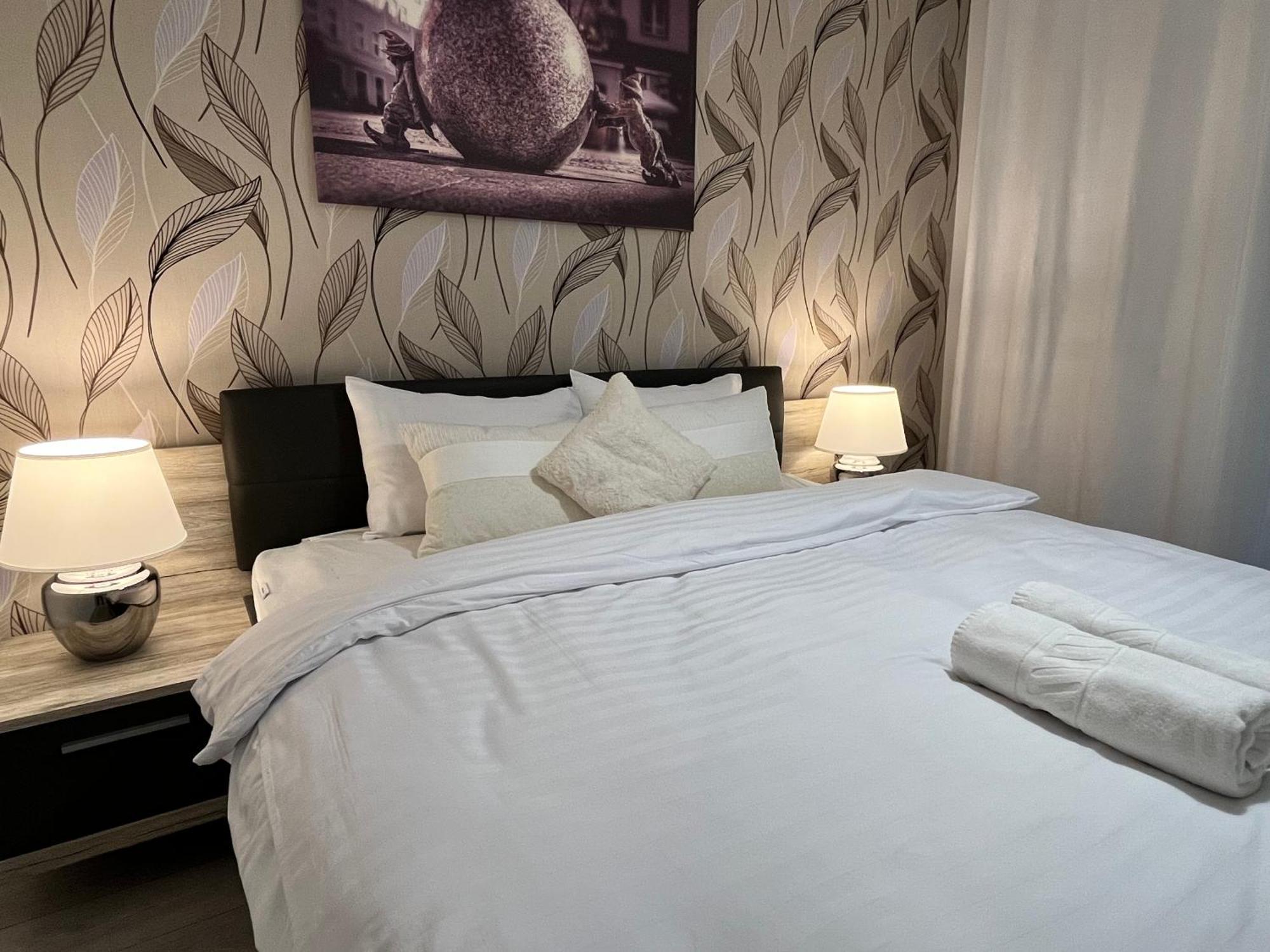Apartment Family House By The River Odra -panoramic Terrace - 3room With 2 Separate Bedrooms And 2 Balconies By Wroapart-pl- Perfect For Family & Business Wroclaw