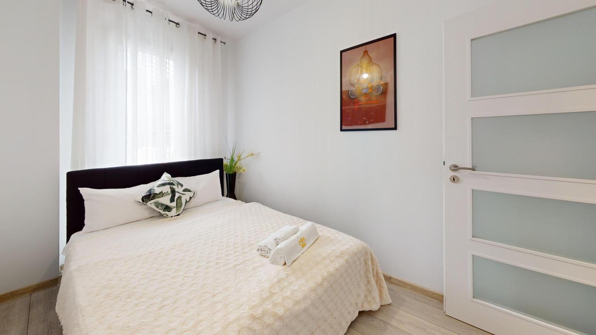 Family House By The River Odra -panoramic Terrace - 3room With 2 Separate Bedrooms And 2 Balconies By Wroapart-pl- Perfect For Family & Business Apartment Wroclaw