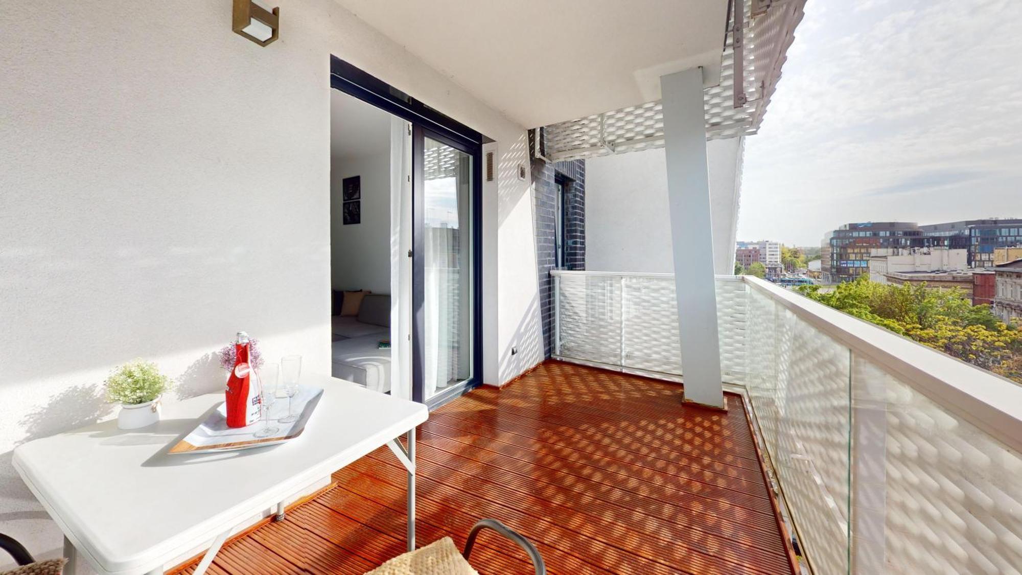 Family House By The River Odra -panoramic Terrace - 3room With 2 Separate Bedrooms And 2 Balconies By Wroapart-pl- Perfect For Family & Business