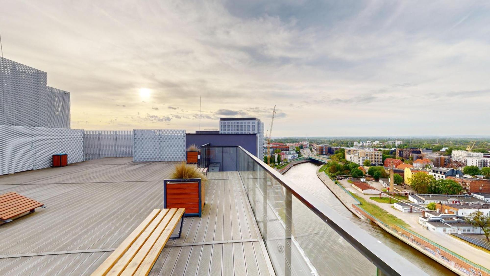 Family House By The River Odra -panoramic Terrace - 3room With 2 Separate Bedrooms And 2 Balconies By Wroapart-pl- Perfect For Family & Business * Wroclaw