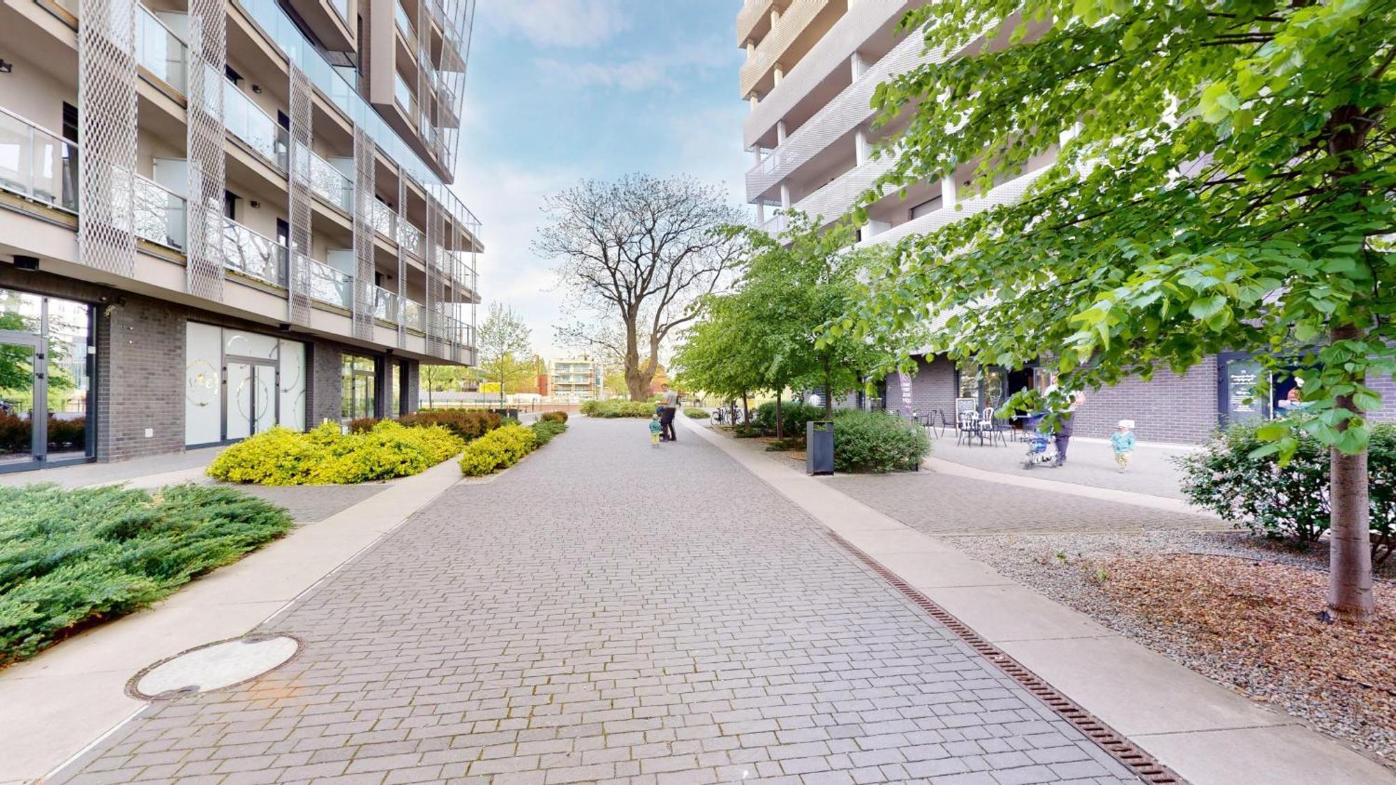 Apartment Family House By The River Odra -panoramic Terrace - 3room With 2 Separate Bedrooms And 2 Balconies By Wroapart-pl- Perfect For Family & Business